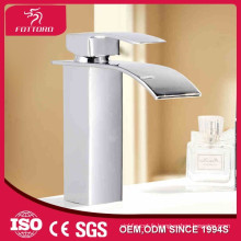 cascade salle de bains robinet salle de bain mélangeur d&#39;eau chaude robinet d&#39;eau froide mitigeur